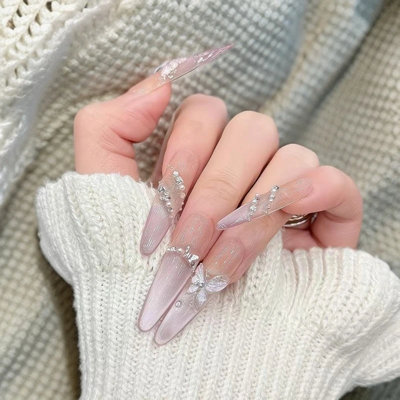 夏季百搭杏仁穿戴甲冰透爆闪蝴蝶纯欲千金感纯手工清冷猫眼美甲片