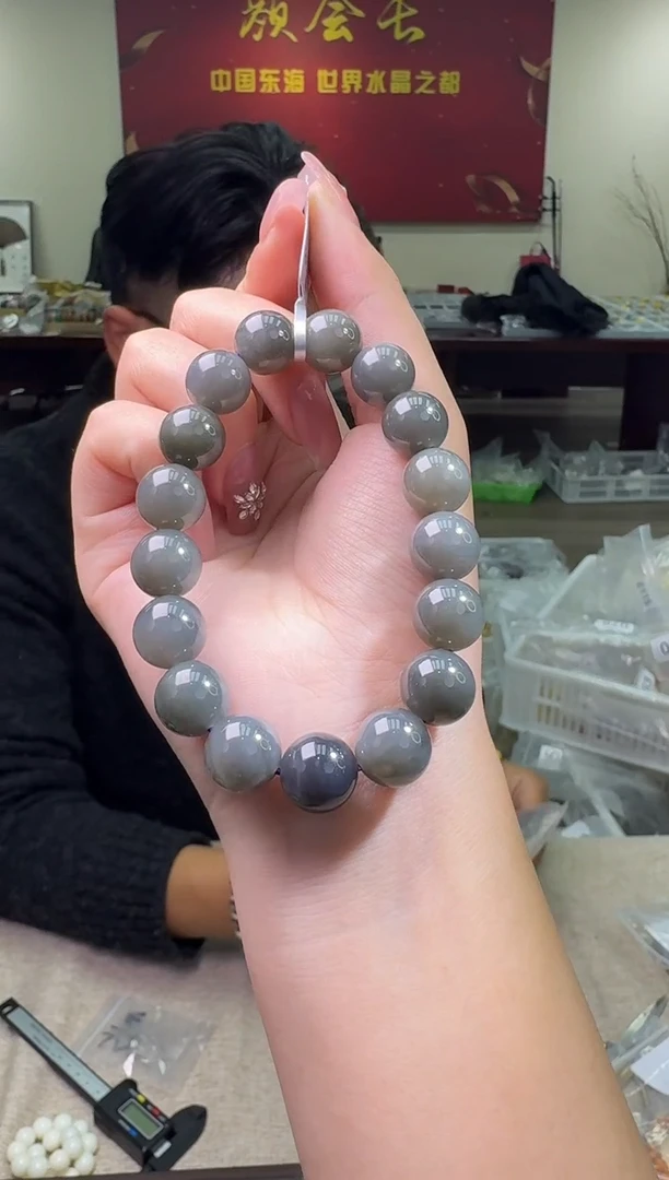 【闪购商品】和田玉手链未镶嵌     427