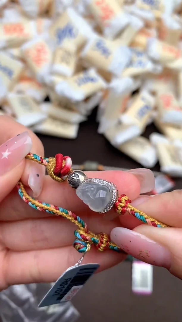 【闪购商品】翡翠手绳未镶嵌一