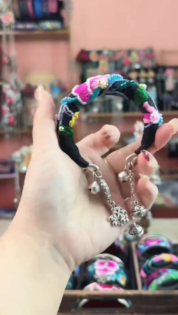 织绣艺枝独绣手工饰品82