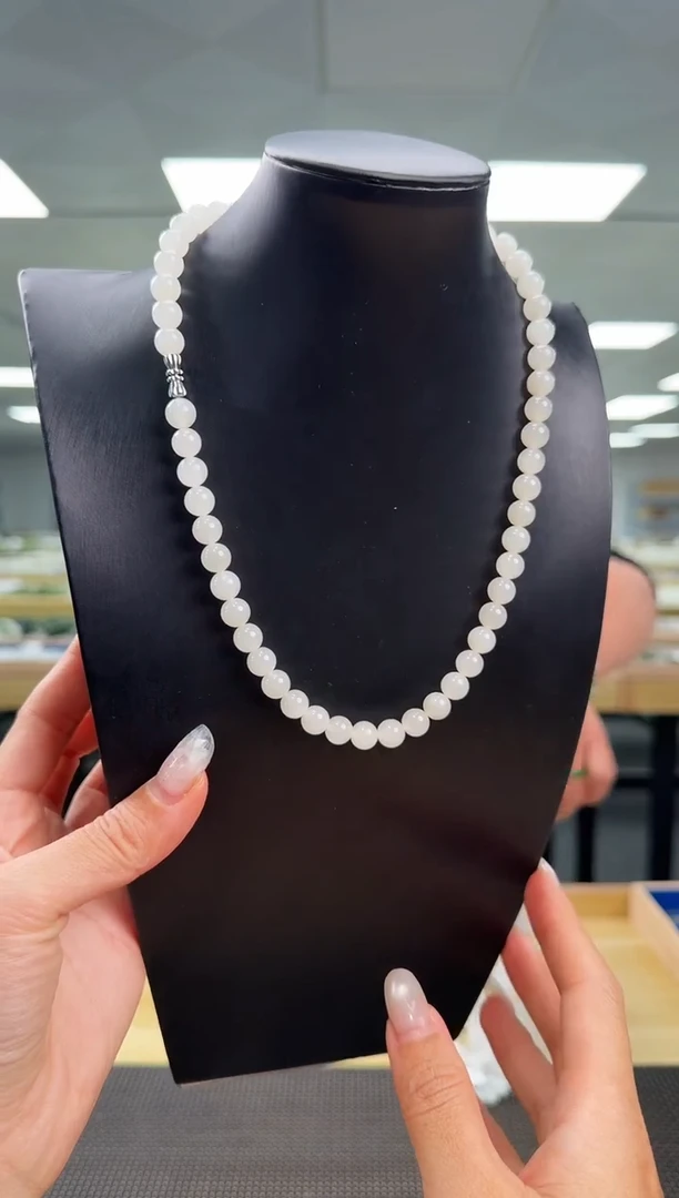 颈饰未镶嵌和田玉白玉卡8妈妈链