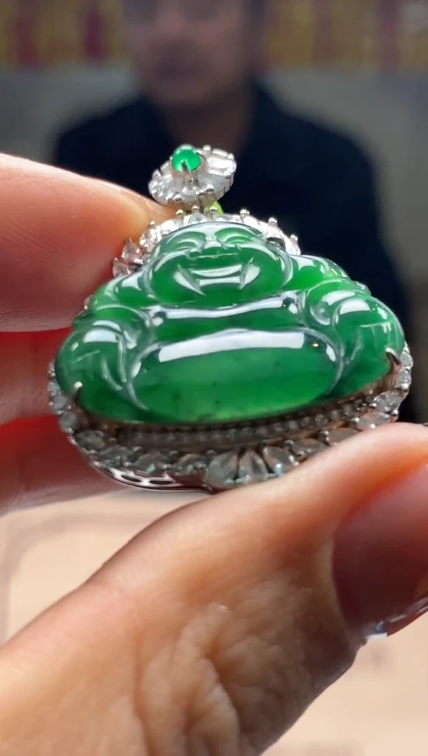 【闪购商品】翡翠颈饰未镶嵌********152