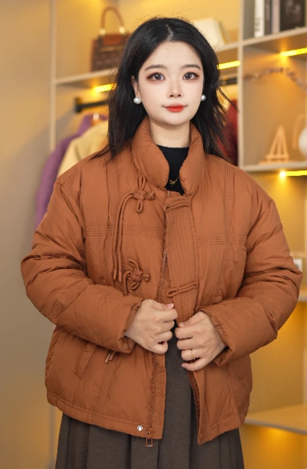 新中式短款羽绒服2025时尚小个子盘扣白鸭绒外套
