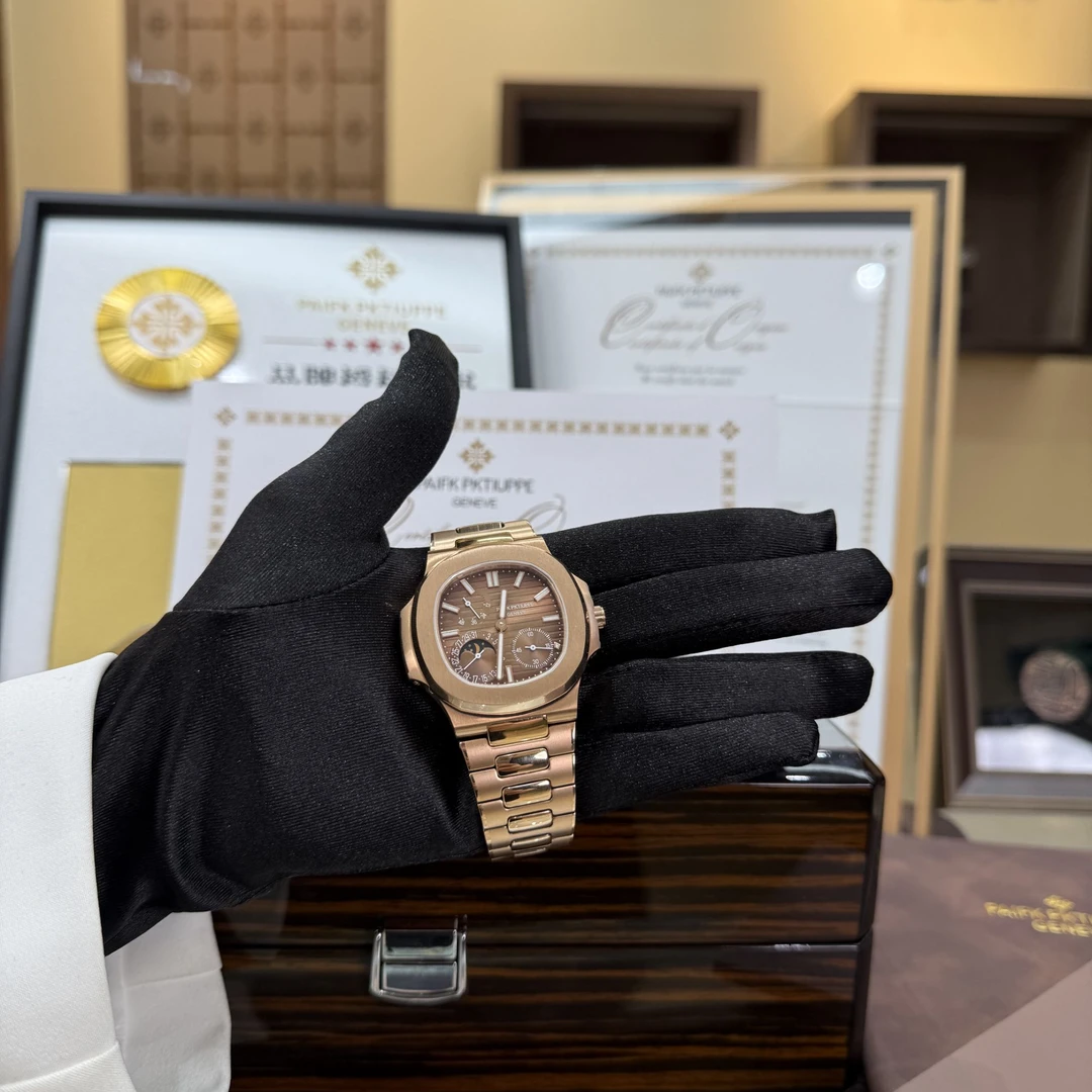 5712/1R-001/运动优雅系列／25年全新未使用