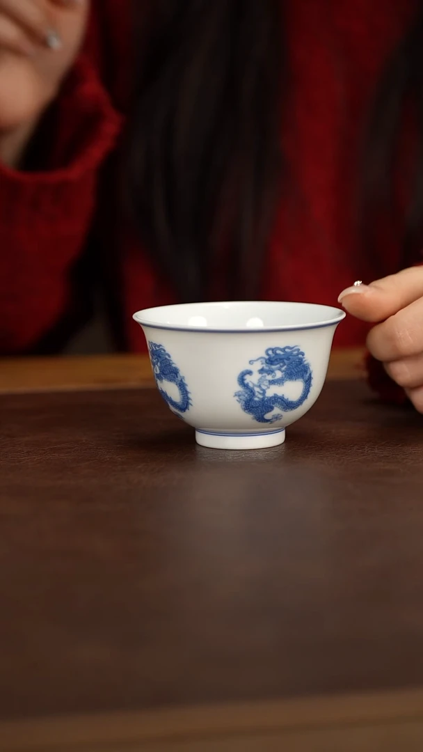 【闪购商品】段式青花团龙杯杯