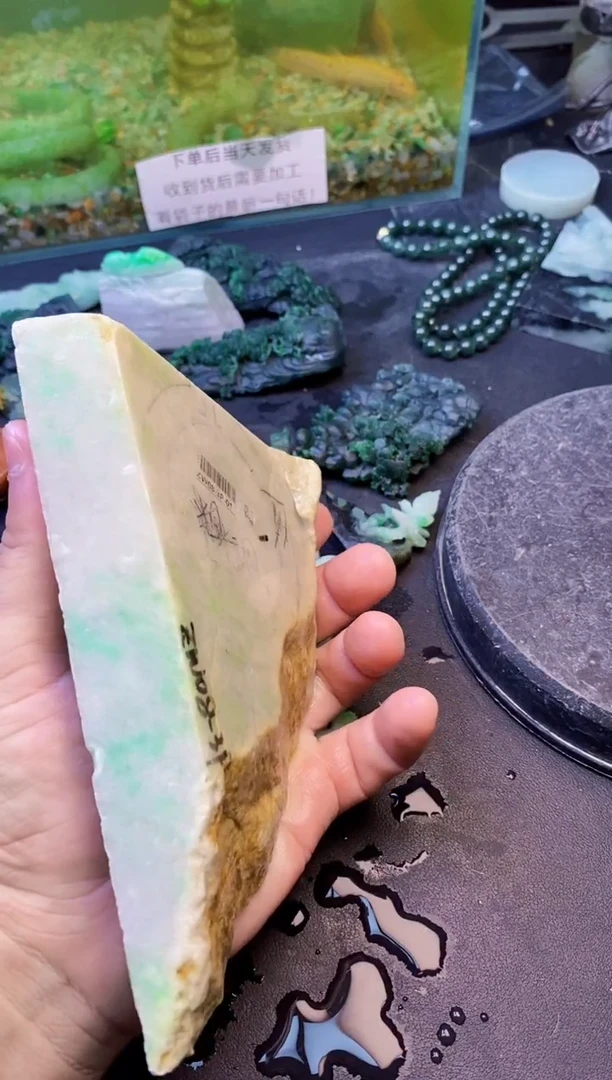 【闪购商品】翡翠颈饰未镶嵌187天然翡翠