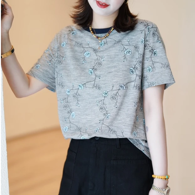【锦衣服饰】OY 66168欧货小花朵印花圆领短袖T