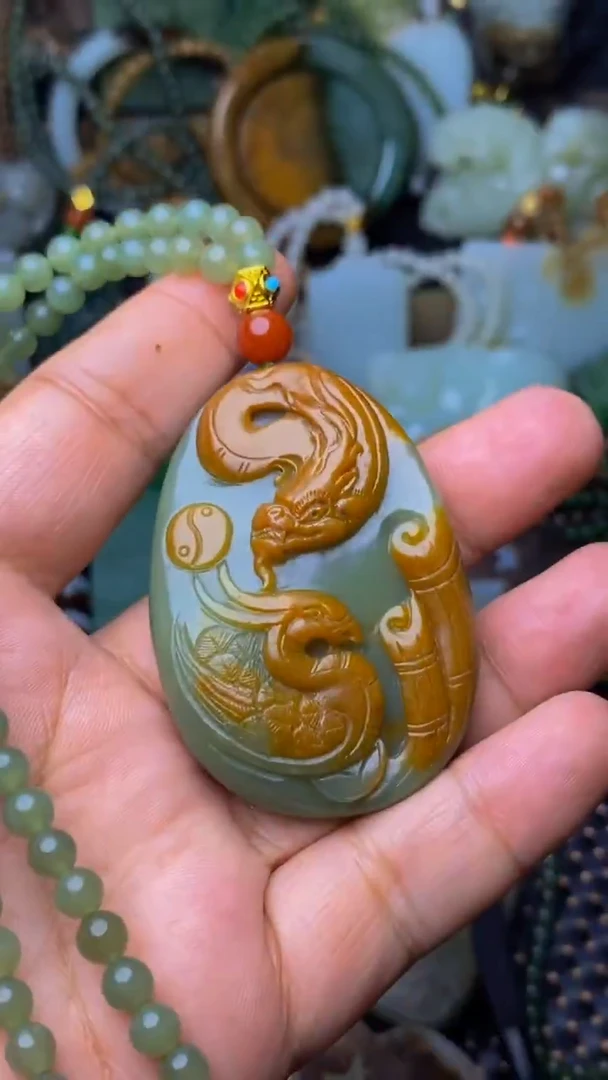 未镶嵌和田玉挂件1