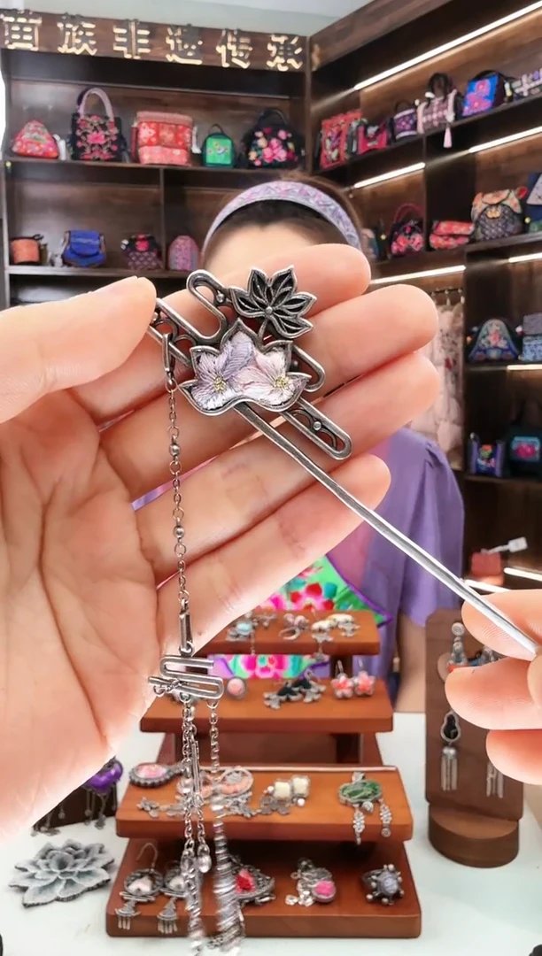 【闪购商品】织绣91蚩梦苗族古绣