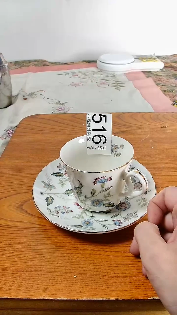 瓷片小**主小淼海外陶瓷工艺品
