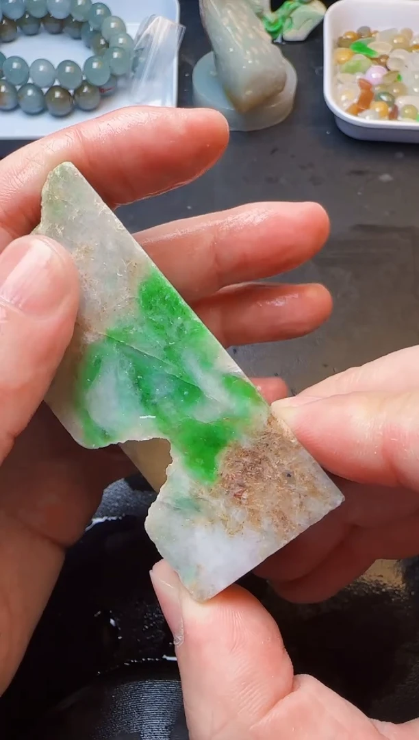 翡翠未镶嵌颈饰天然缅甸A货翡翠117