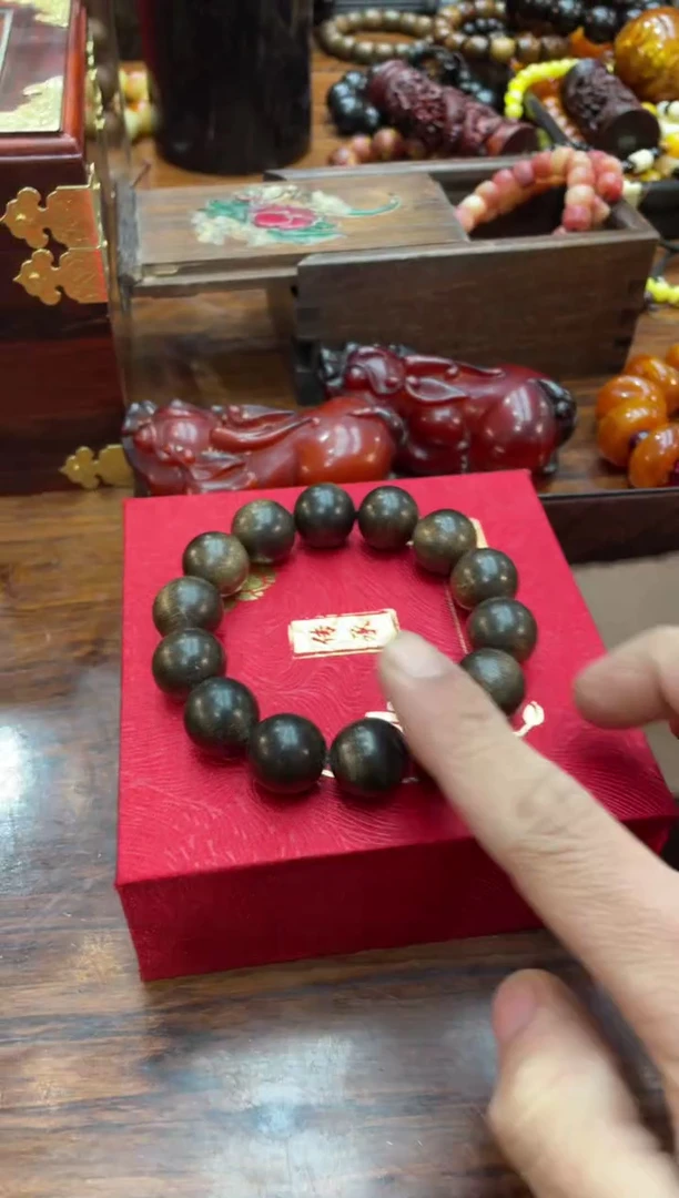 【闪购商品】木奇楠圆珠小手串带礼盒