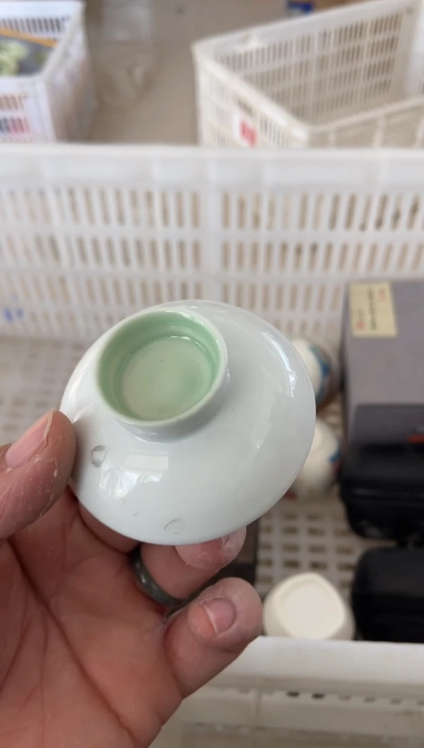 杯无运费险有瑕疵的摄影的产品有使用过的痕迹有点脏介意勿拍杯
