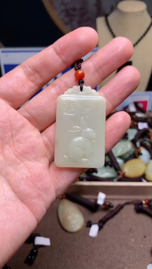 【闪购商品】和田玉颈饰未镶嵌1