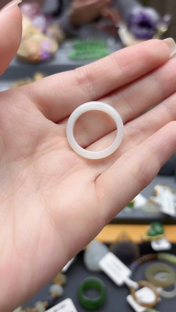 未镶嵌戒圈和田玉天然和田玉白玉指环17-18号