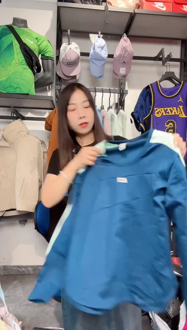 1614  编码 瑕疵款直播间过款为准 尺码 M