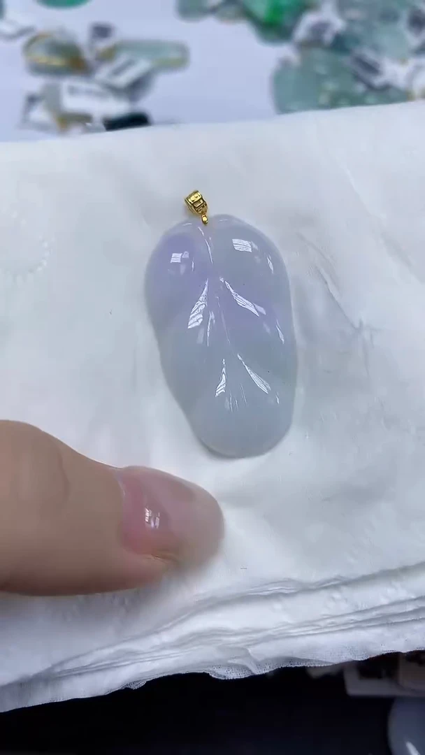 翡翠18K金镶嵌颈饰天然缅甸翡翠A货