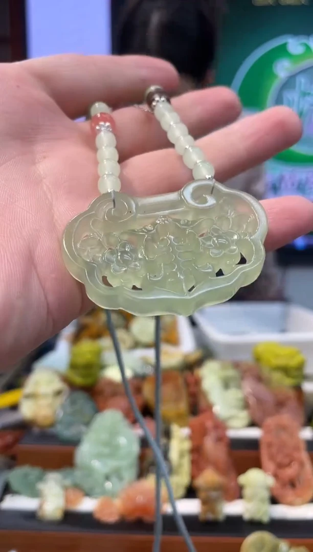 【闪购商品】岫玉吊坠未镶嵌多样性发货*拍一发一