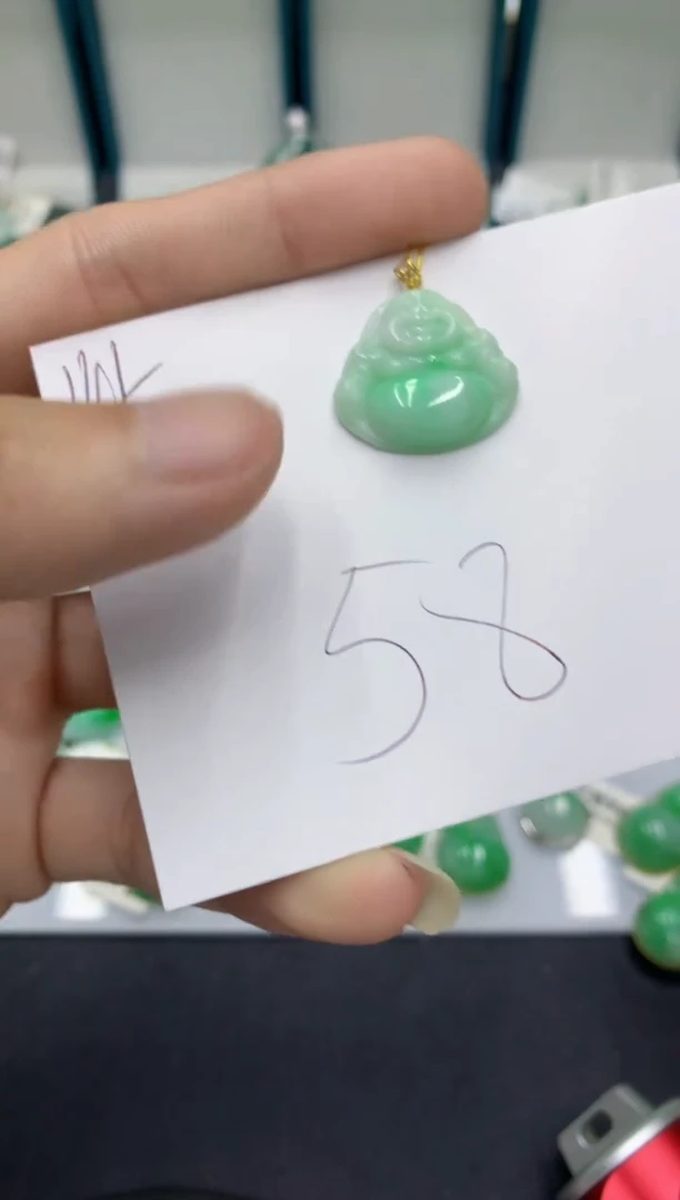 【闪购商品】翡翠颈饰18K金镶嵌翡翠