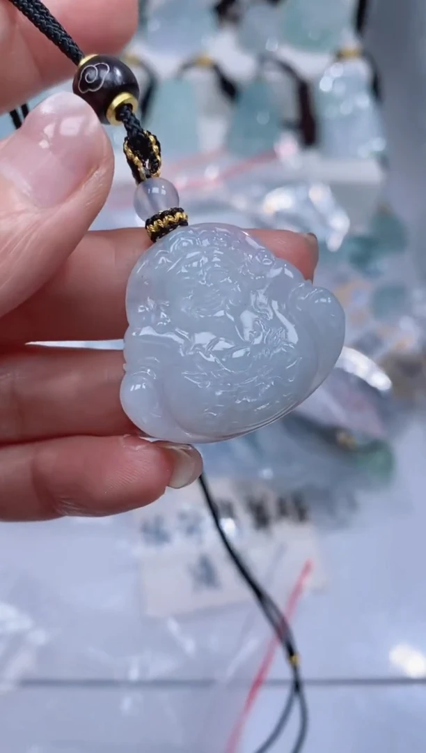 颈饰未镶嵌翡翠吊坠