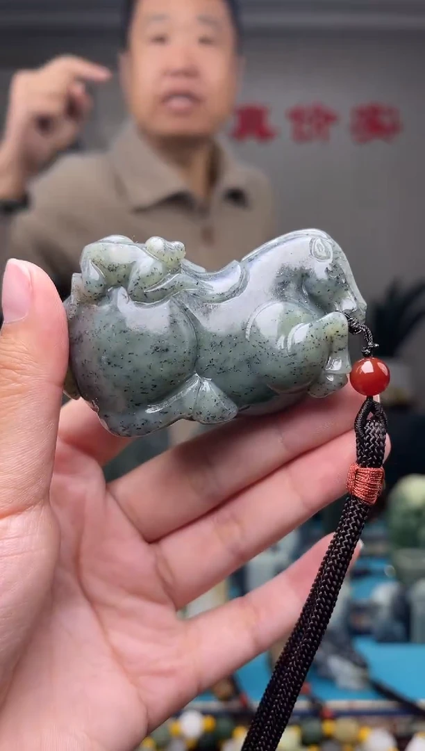 未镶嵌和田玉挂件1