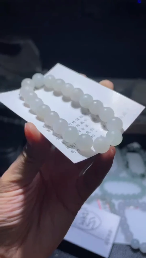 未镶嵌定制翡翠翡翠手串