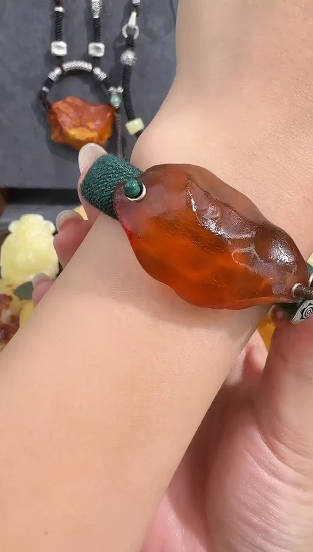 裸石琥珀未镶嵌琥珀