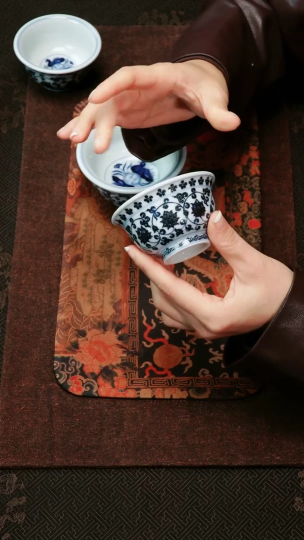 别具已阁小压手杯