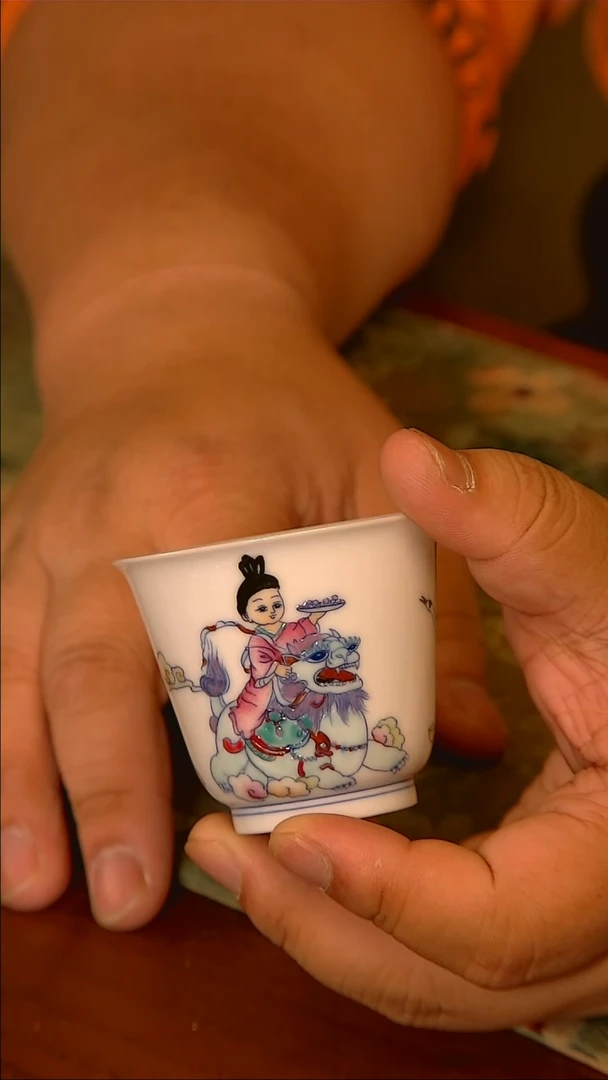 杯手工手绘杯杯很美丽