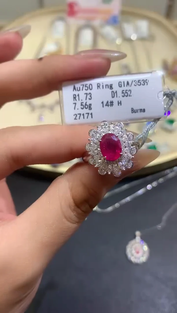 18K金镶嵌戒指定制红宝石E582|29800