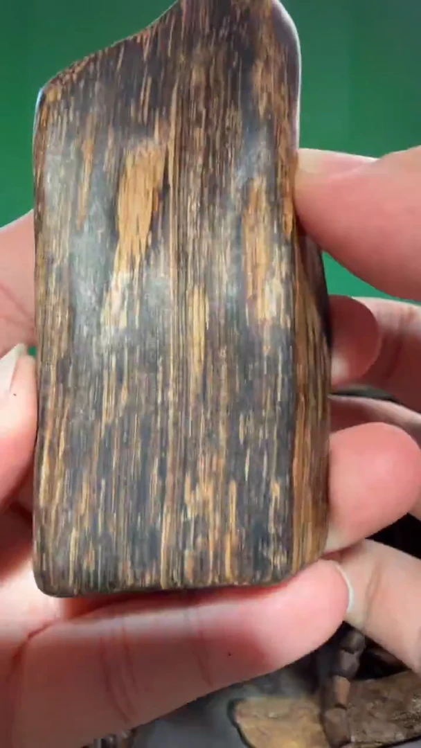 沉香手把件虎斑多样性发一