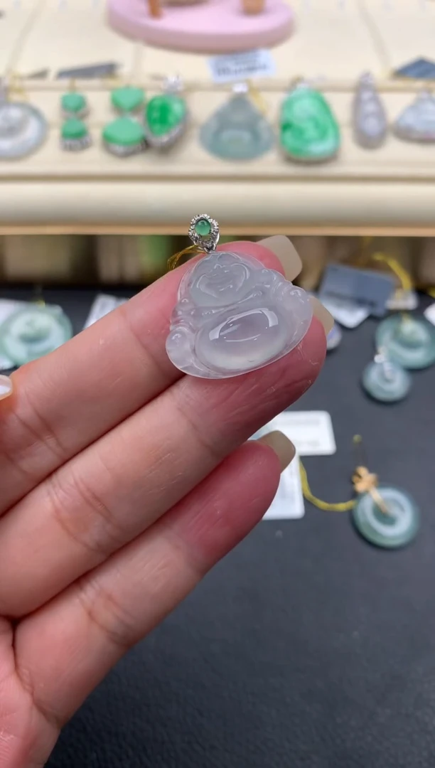 【闪购商品】翡翠颈饰18K金镶嵌Q733     