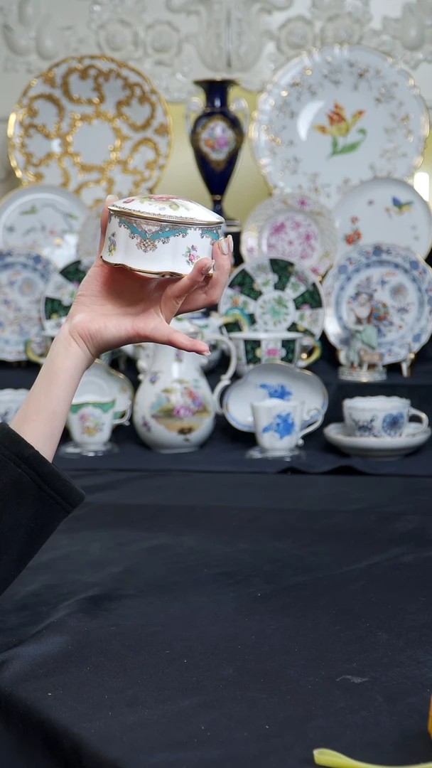 骨瓷婷婷中古器物如图所示39