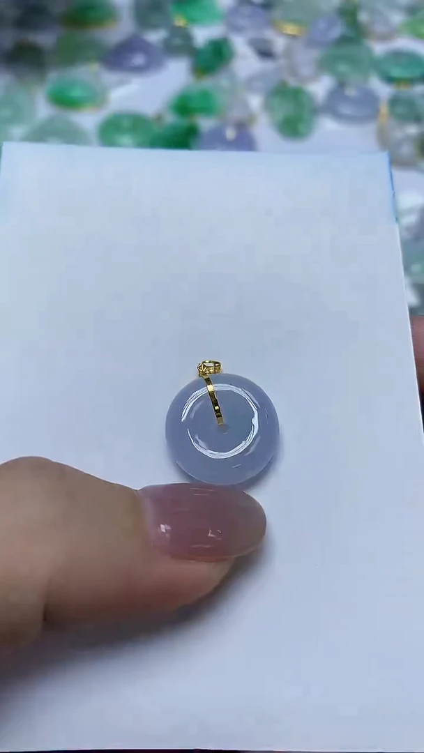 翡翠18K金镶嵌颈饰天然缅甸翡翠A货