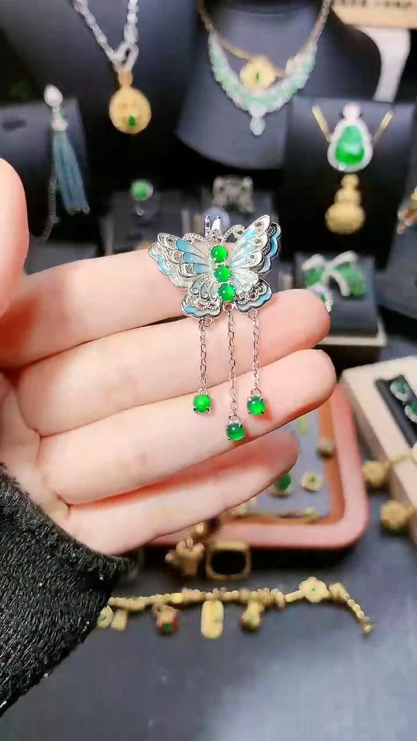 【闪购商品】翡翠吊坠(赠链)银S925镶嵌吊坠