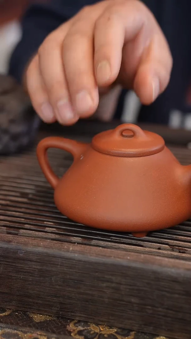 茶壶紫砂宽口 子冶石瓢