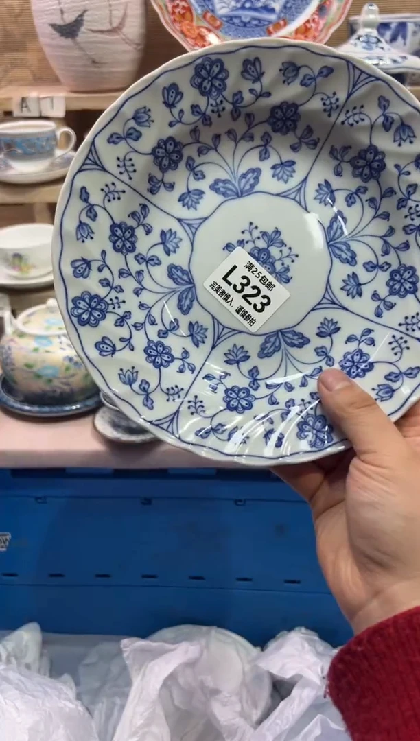 瓷片嘟*             L323