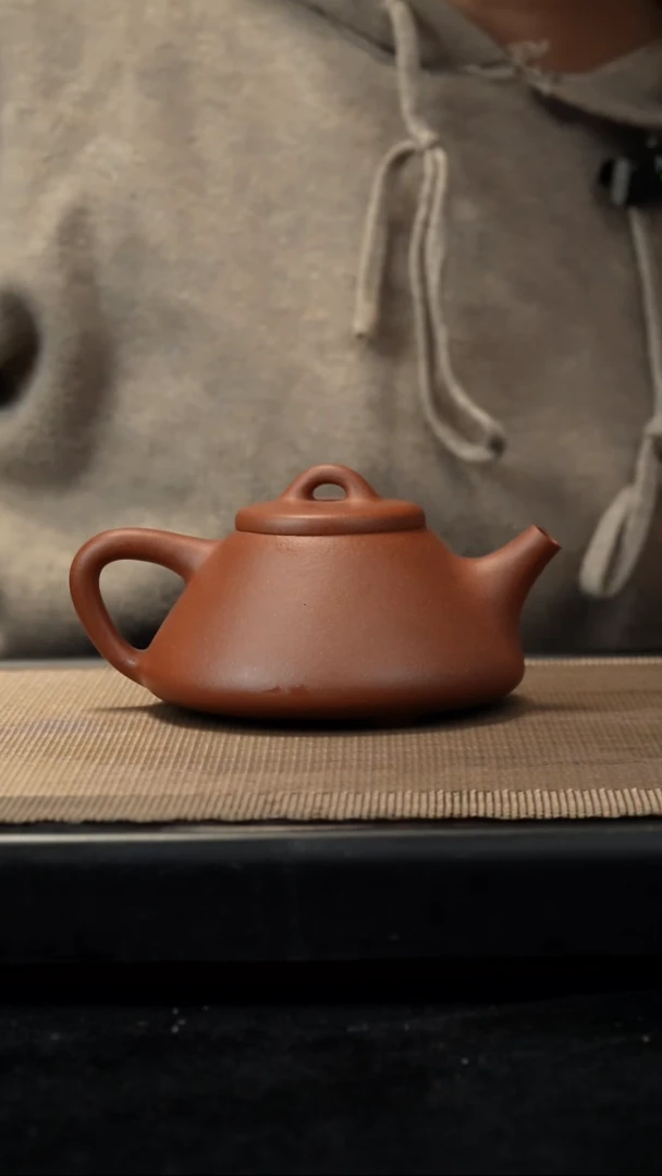 紫砂茶盏红降坡子冶260CC