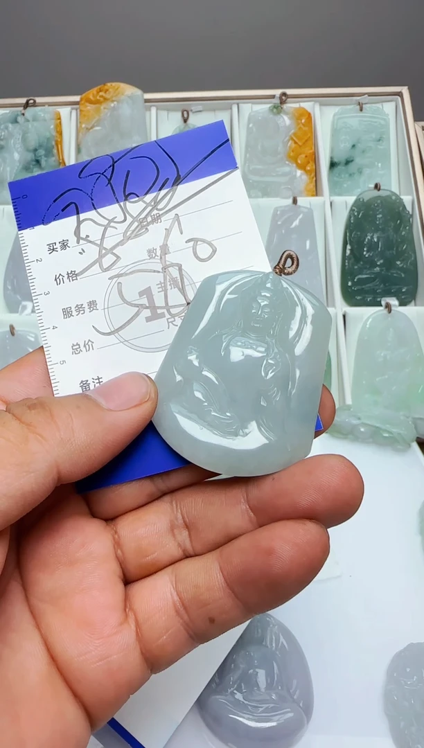 【闪购商品】翡翠颈饰未镶嵌缅甸天然A货翡翠