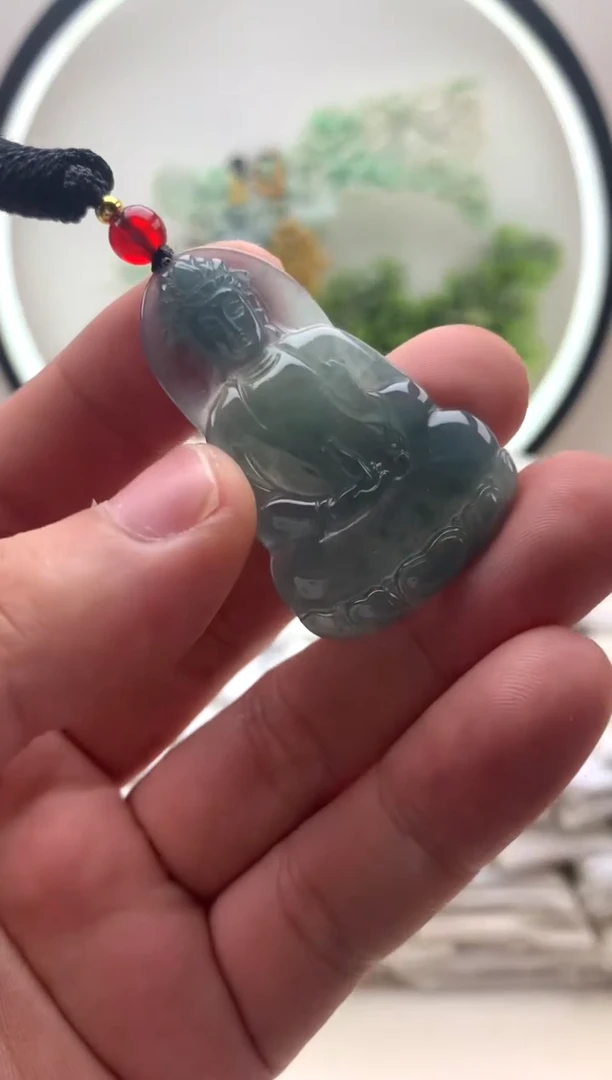 颈饰未镶嵌翡翠小素衣