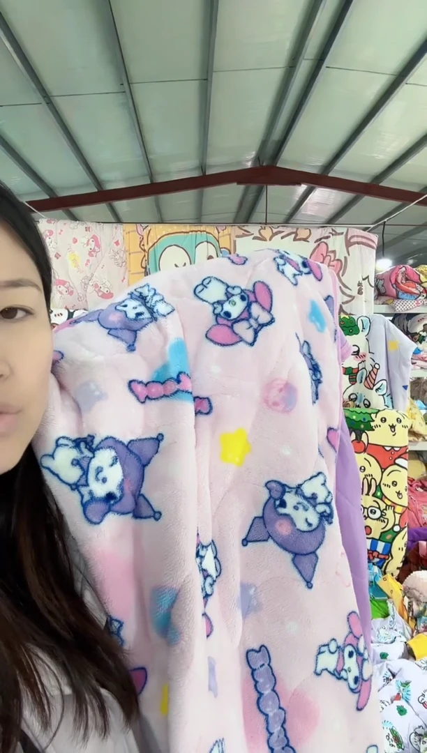 瑕疵   200*200绒床垫子