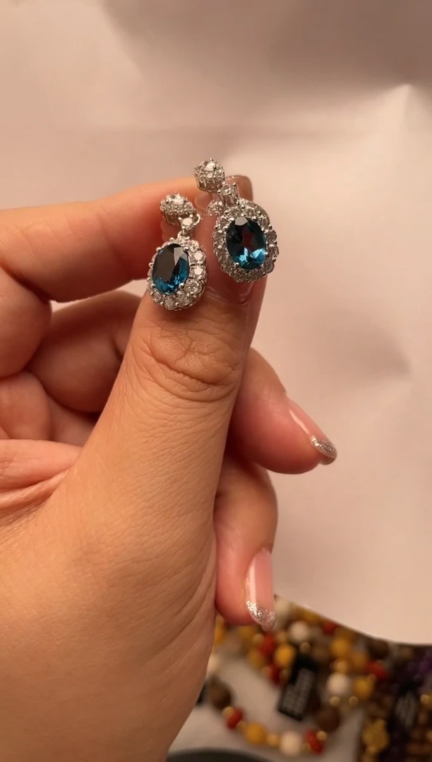 【闪购商品】银S925镶嵌耳环托帕石S925托帕石耳环