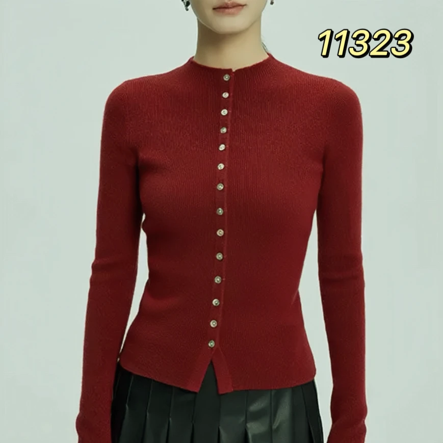 11323（部分无水洗唛，介意慎拍）SANFAN新款贝母扣针织开衫