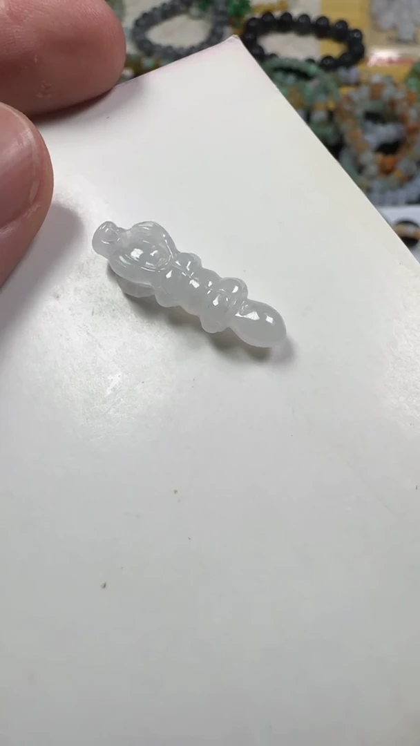 翡翠未镶嵌颈饰冰*?【闪购商品】 天然翡翠