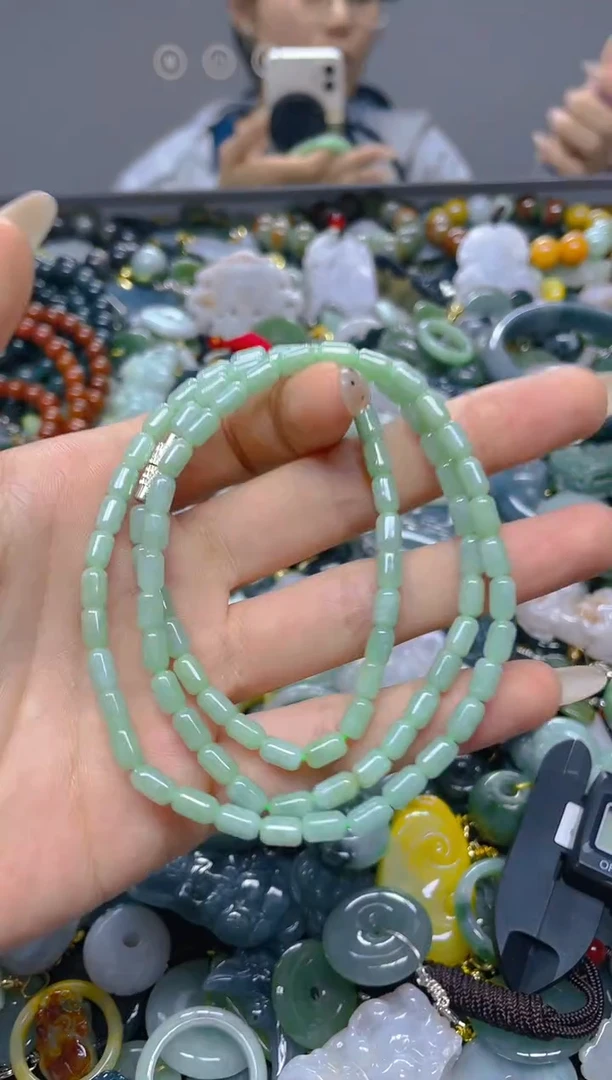 颈饰未镶嵌翡翠5MM/ N /翡翠A货，一件也是批发价