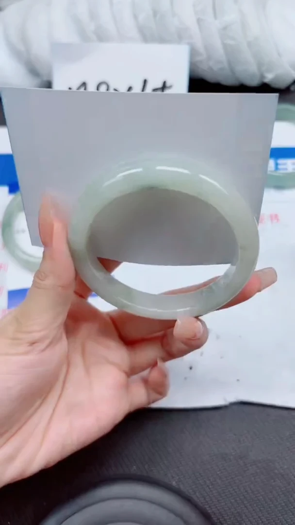 石英质玉手镯未镶嵌A237-60.61