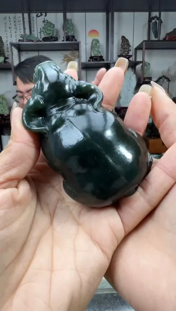 未镶嵌和田玉把件1