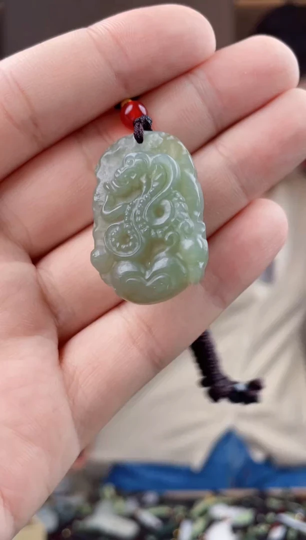 颈饰未镶嵌和田玉拍一发一，多样性发货