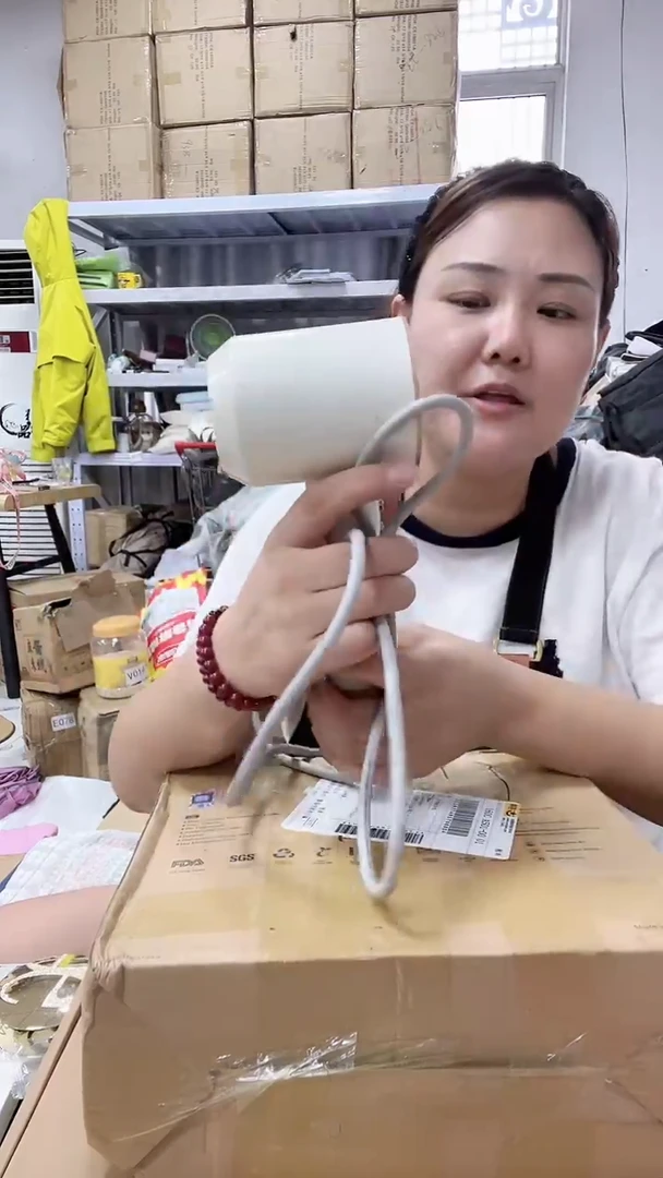 牦牛剖层皮革琪老板女包1号店洋气腋下包发图片款
