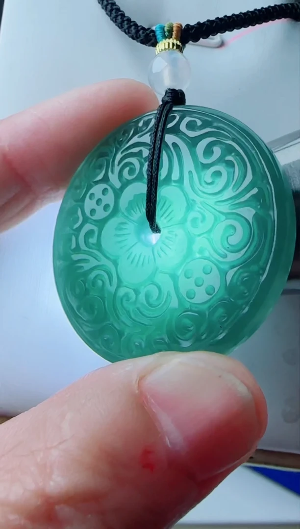 【闪购商品】翡翠颈饰未镶嵌多样性随机发其一